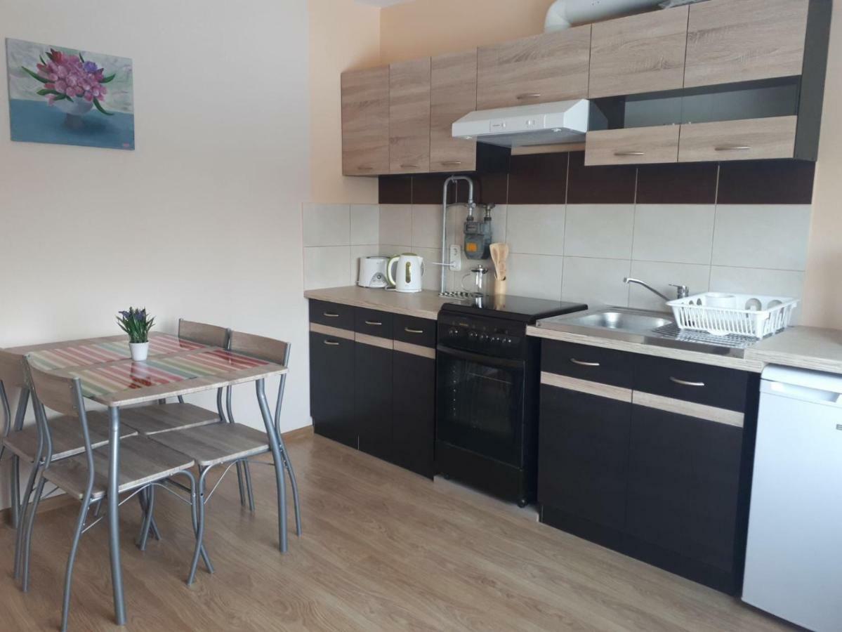 Ergli Apartment Eksteriør billede